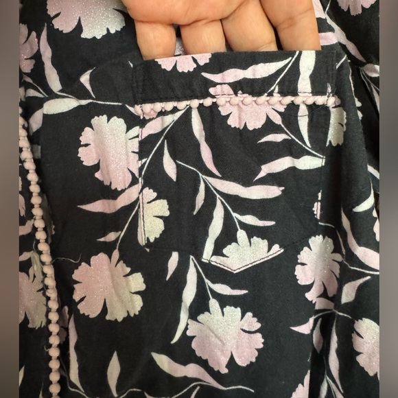 Victoria's Secret Pajamas Women's Small 2 Piece Sparkly Carnations on black - Picture 5 of 15